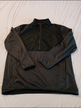 Under Armour Storm  1/2 Zip Men's Sweatshirt Size XXL In Baroque Green/Black.